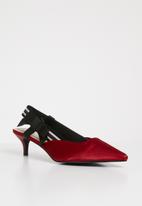 STYLE REPUBLIC - Slingback kitten heels - red
