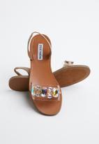 steve madden alice sandal