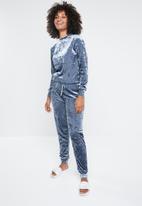 loungewear tracksuit