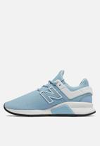 new balance n lock