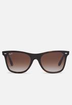 Ray-Ban - Ray-Ban blaze wayfarer sunglasses - brown