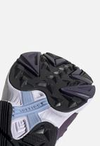 adidas falcon ee9311