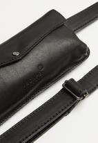 Escape Society - Leather travel waist band - black