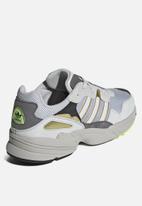 Yung 96 Db3565 Silver Met Grey One F17 Gold Met Adidas Originals Sneakers Superbalist Com