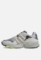 Yung 96 Db3565 Silver Met Grey One F17 Gold Met Adidas Originals Sneakers Superbalist Com