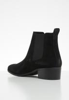 steve madden dover black suede