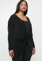 Missguided - Curve drape long sleeve top - black