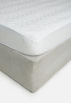 Sheraton Textiles - Quilted mattress  protector