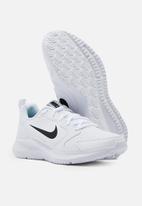 nike wmns todos