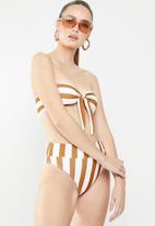 MSH - Beachy keen bikini top - brown & white