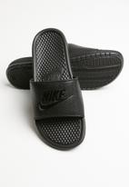 Nike - Nike Benassi "just do it." sandal - black