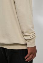 Superbalist - Utility crew neck loose fit sweat - neutral  