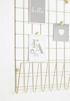 H&S - Wall mounted office rack - gold