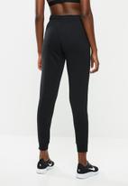 Nike - Nsw essential fleece pants - black