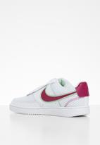 wmns nike court vision lo prm