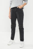 Factorie - Ripped mom jeans - black 