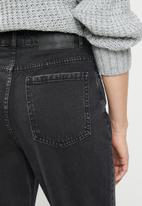 Factorie - Ripped mom jeans - black 