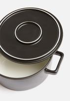 Maxwell & Williams - Epic round casserole 1.3l with lid - black