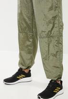 green adibreak pants