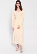 flare sleeve yellow