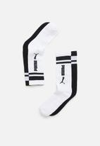 PUMA - 2 Pack brand socks - black & white