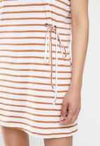 Brave Soul - T-shirt dress with tie - white & brown 