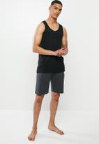 Superbalist - Premium cotton slub vest & knit shorts sleep set - black & grey