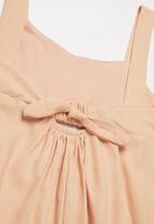 Superbalist - Cut out detail playsuit - pink