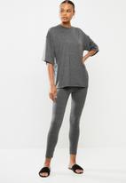 Missguided - Full length legging and T-shirt set - grey