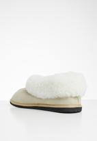 Karu - Cosy suede wool inner slipper - sand