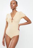 Glamorous - Bodysuit with ring detail - beige 