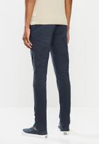 aca joe cargo pants