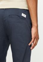aca joe cargo pants
