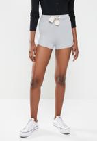 Missguided - Missguided short co ord - grey 