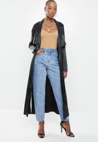Missguided - Riot highwaisted mom jeans - blue