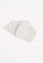 Superbalist - Oyster snake pu face mask - white