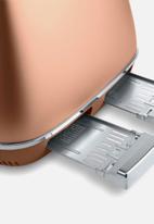 DeLonghi - Distinta 4 Slice Toaster - Style Copper