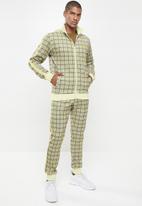 Lonsdale - The gentlemen check tracksuit - multi