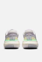 Nike - Zoomx invincible run flyknit - light violet/white-infinite lilac