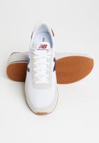 720 - white (100) - ul720ba1 New Balance Sneakers | Superbalist.com