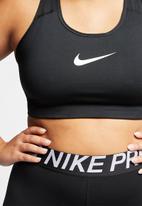 Nike - Plus swoosh medium support sports bra - black