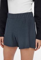 ONLY - Nella shorts - blue