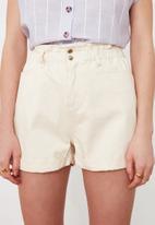 Trendyol - Elastic waist elastic denim shorts - white