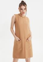 Trendyol - Basic dress - camel