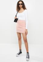 Factorie - Fluffy knit cable mini skirt - pink