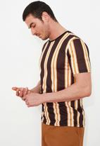Trendyol - Vertical stripe short sleeve tee - multi 