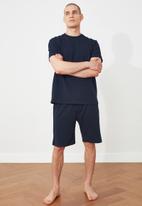 Trendyol - Basic top & shorts pj set - navy