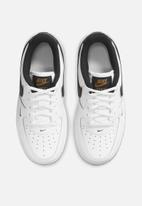 Nike - Nike force 1 lv8 - white/black-metallic gold-white
