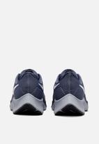 nike air zoom pegasus 38 thunder blue