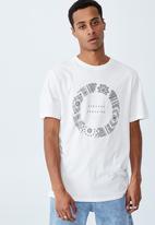 Cotton On - Tbar street t-shirt - vintage white